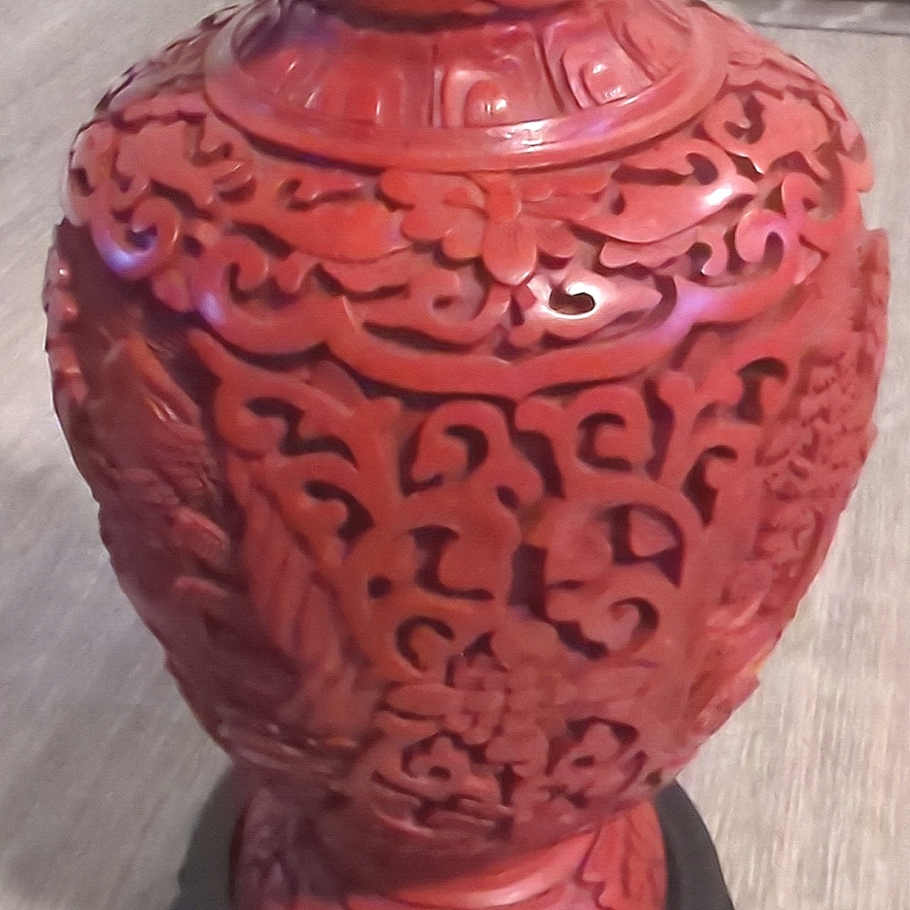 Vintage Chinese Cinnabar Carved Vase with Stand - Picture 8 of 9